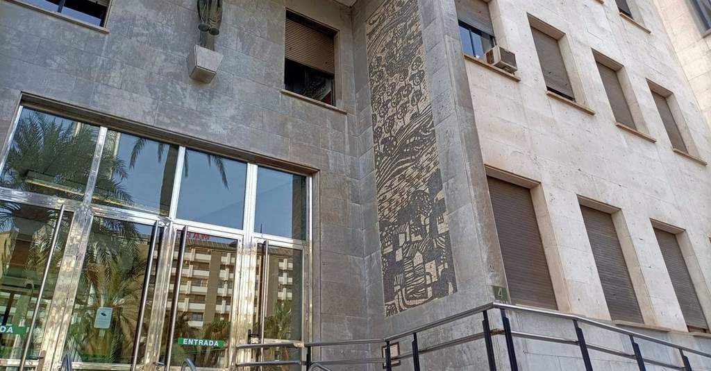 Imagen de archivo de un paso de peatones en una zona urbana del municipio almeriense de El Ejido donde ocurrieron los hechos.